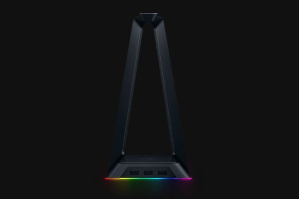 Razer Base Station Chroma - Chroma Enabled Headset  Stand with USB Hub | RC21-01190100-R3M1