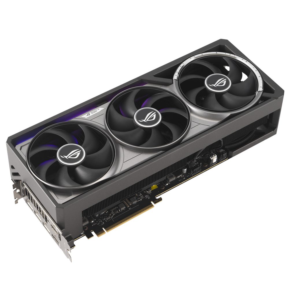 Card ASUS ROG Astral RTX 5080 16GB OC góc nghiêng nhìn mặt quạt